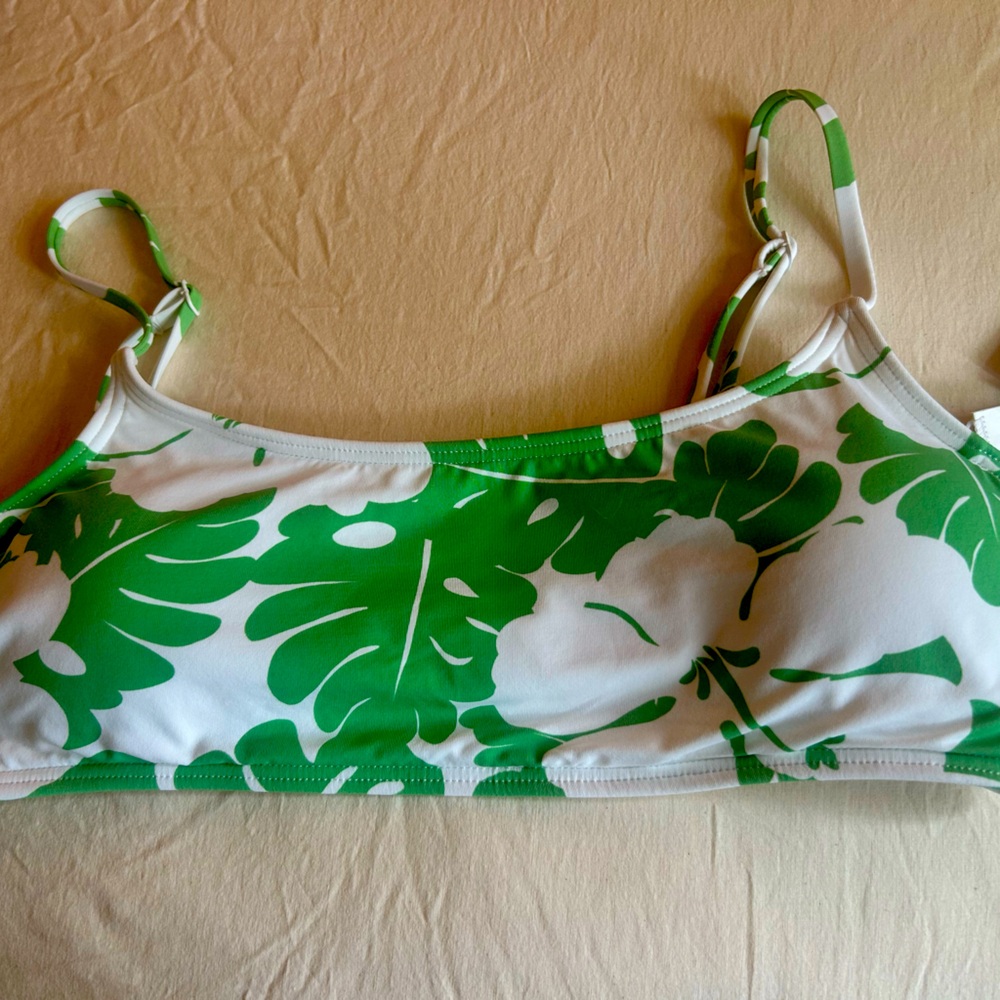Roxy bikini top sz M